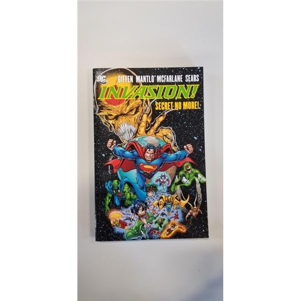 INVASION! GRAPHIC NOVEL