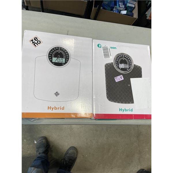 2 ADAMSON HYBRID DIGITAL FLOOR SCALES