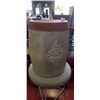 Image 1 : CERAMIC POTTERY PEDASTAL