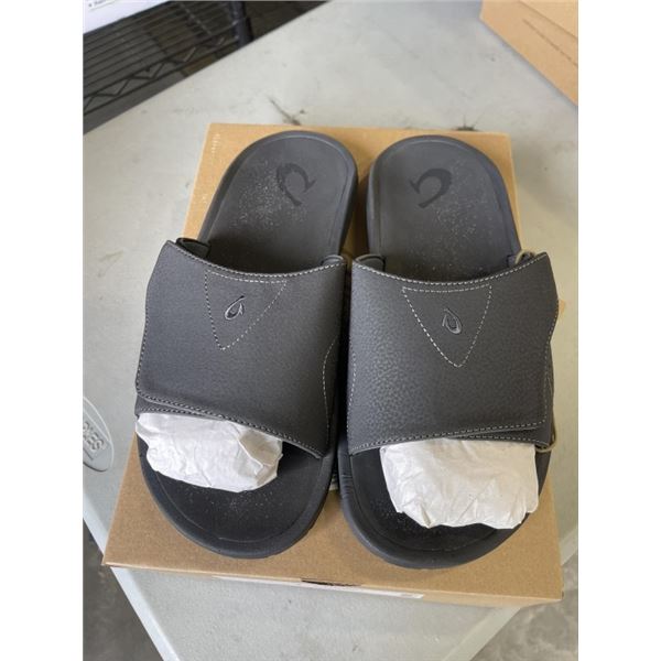 NEW OLUKAI NALU SLIDE SIZE 13 MENS SANDLES. BLACK/ BLACK COLOR