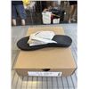 Image 2 : NEW OLUKAI PUAWE SIZE 7 WOMENS SANDLES - WHITE