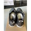 Image 4 : NEW OLUKAI AWAI'LOA MANU HOPE SIZE 10 WOMANS SHOES. LAVA ROCK/OFF WHITE COLOR