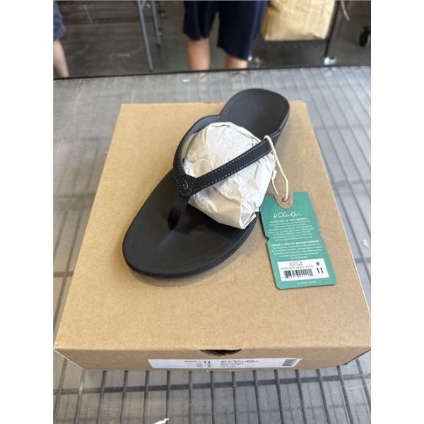 NEW OLUKAI HO'OPIO SIZE 11 WOMENS SANDLES - ONYX