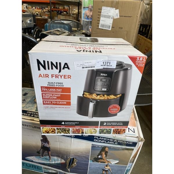 NINJA 4QT AIR FRYER - TESTED WORKING, RETAIL $149