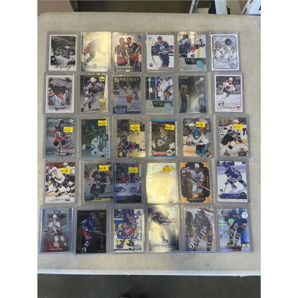 LOT OF 30 SPECIAL COLLECTIBLE GRETZKY CARDS