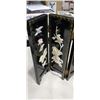 Image 2 : MINI LAQCEURED FOLDING DIVIDER, 18 INCH WIDE AND 14 INCH TALL