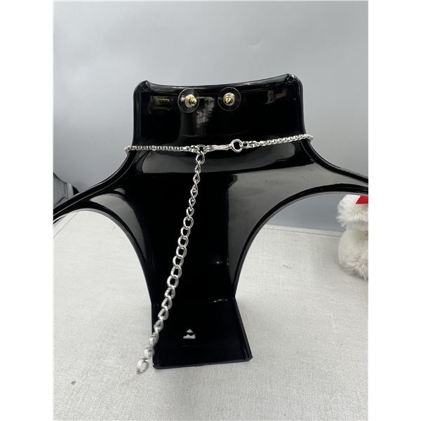 Brand New American Diamond Necklace With Earrings .