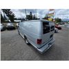 Image 14 : DUNCAN - 2004 FORD E-350 SILVER  198973 KMS - DA82203