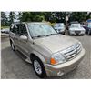 Image 7 : DUNCAN - 2004 SUZUKI XL7 GOLD 255467 KMS - J103456