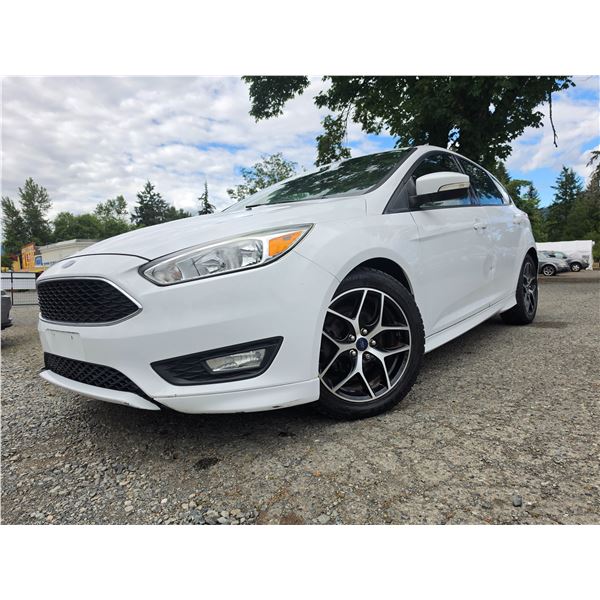 DUNCAN - 2015 FORD FOCUS WHITE 101345 KMS - D284719