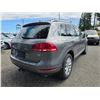 Image 9 : DUNCAN - 2014 VOLKSWAGEN TOUAREG GRAY 125132 KMS - D005812