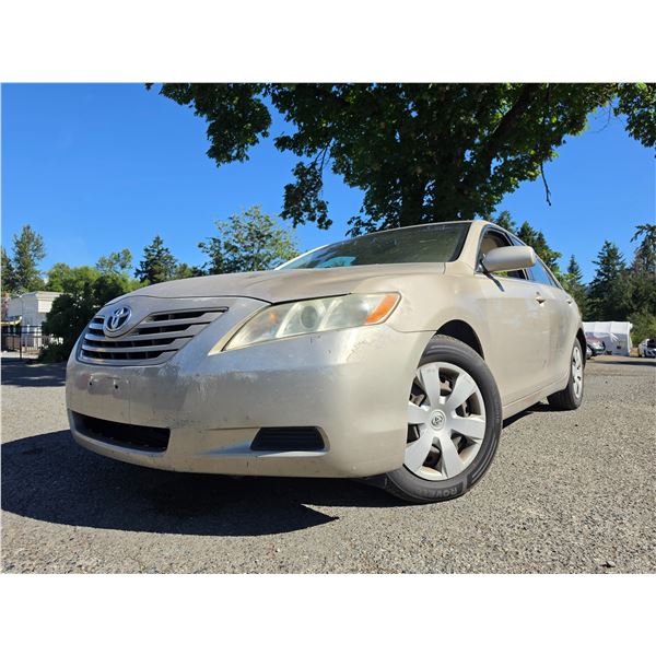 DUNCAN - 2007 TOYOTA CAMRY GOLD 299745 KMS - D513491