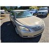 Image 6 : DUNCAN - 2007 TOYOTA CAMRY GOLD 299745 KMS - D513491