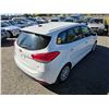 Image 10 : DUNCAN - 2016 KIA RONDO WHITE 147837 KMS - J132096