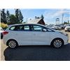 Image 7 : DUNCAN - 2016 KIA RONDO WHITE 147837 KMS - J132096