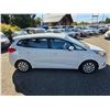 Image 8 : DUNCAN - 2016 KIA RONDO WHITE 147837 KMS - J132096