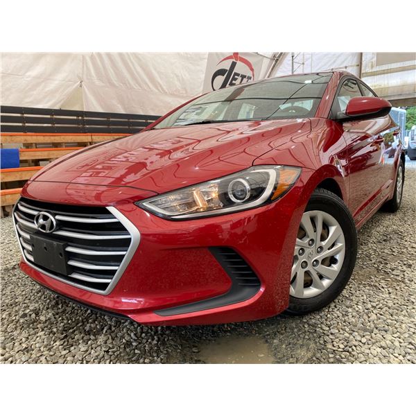 PARKSVILLE - 2017 HYUNDAI ELANTRA RED 183542 KMS - B042891