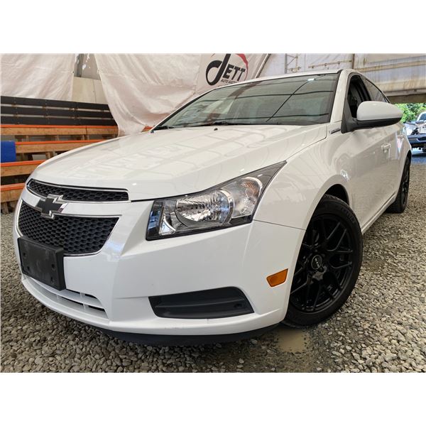 PARKSVILLE - 2014 CHEVROLET CRUZE WHITE 213176 KMS - D446315