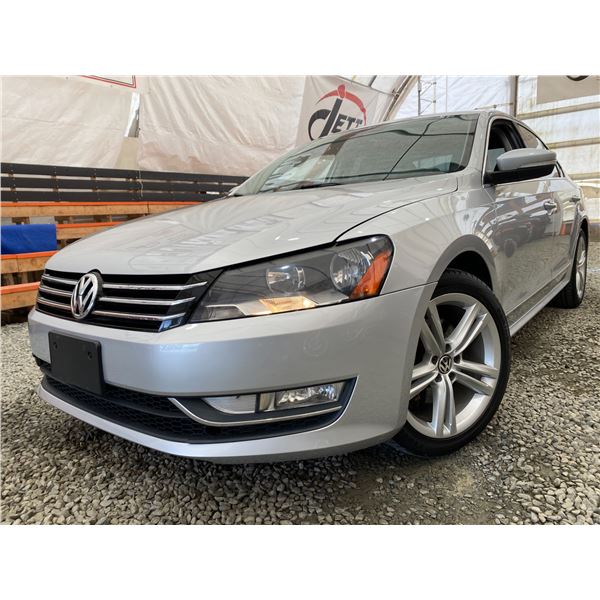 PARKSVILLE - 2012 VOLKSWAGEN PASSAT SILVER 166786 KMS - D106538