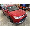 Image 10 : PARKSVILLE - 2015 MITSUBISHI OUTLANDER RED 198687 KMS - D600339