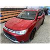 Image 4 : PARKSVILLE - 2015 MITSUBISHI OUTLANDER RED 198687 KMS - D600339