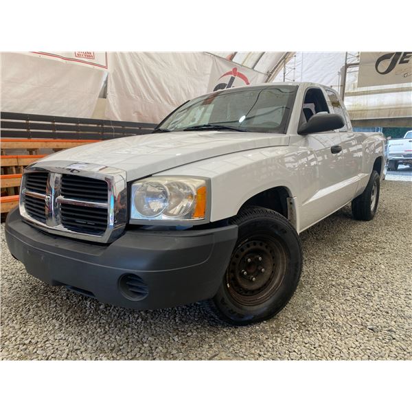 PARKSVILLE - 2006 DODGE DAKOTA WHITE 60233 MILES TMU - B633876