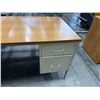 Image 5 : Metal 5-Drawer Desk w/ Wooden Top 60" x 30" x 30"H