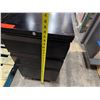 Image 10 : Vertical 3-Drawer Cabinet 29" x 15" x 28"H