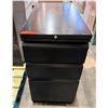 Image 1 : Vertical 3-Drawer Cabinet 29" x 15" x 28"H