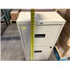 Image 7 : HON 2-Drawer Filing Cabinet 18" x 15" x 29"H