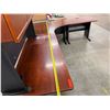 Image 15 : L-Shaped Desk w/ Hutch 108" x 60" x 84" x 66"H