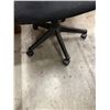 Image 5 : Black Mesh Back Office Armchair on Wheels