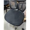 Image 4 : Black Mesh Back Office Armchair on Wheels