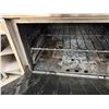 Image 13 : Commercial Gas 6-Burner Range w/ Oven
