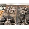 Image 6 : Commercial Gas 6-Burner Range w/ Oven