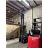 Image 23 : Toyota BFGCU25 Propane Warehouse Forklift 17055 Hours (Starts & Runs, See Video - Needs New Battery)