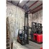 Image 24 : Toyota BFGCU25 Propane Warehouse Forklift 17055 Hours (Starts & Runs, See Video - Needs New Battery)
