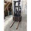 Image 6 : Toyota BFGCU25 Propane Warehouse Forklift 17055 Hours (Starts & Runs, See Video - Needs New Battery)