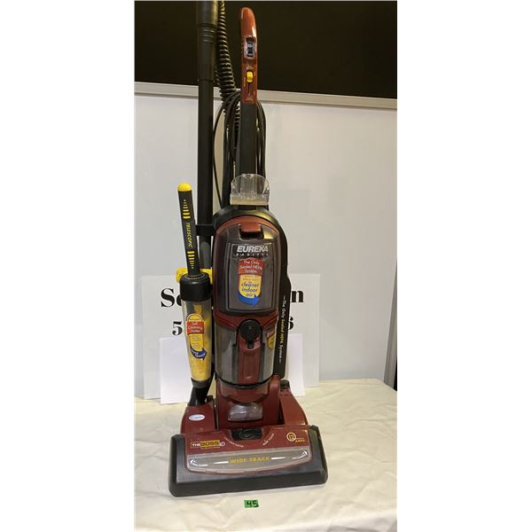 Eureka bagless upright vacuum
