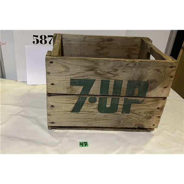 Vintage 7-Up wooden crate
