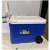 Image 1 : Igloo cooler on wheels