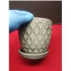 Image 2 : Essex Diamond Plant Pot
