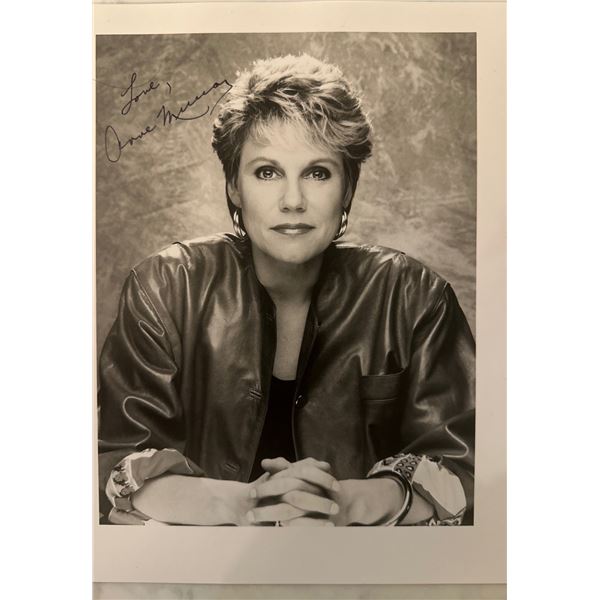 Anne Murray Signed Autographed Black & White 8x10 Promotional Photo