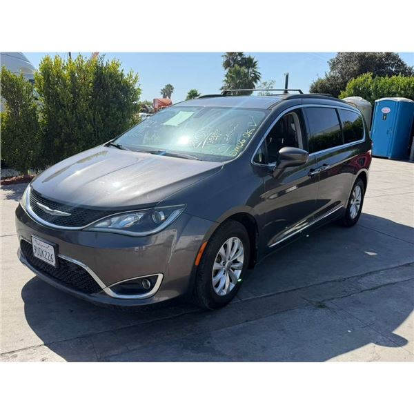 CHRY PACIFICA 2017 T-REPO-SMOG-2 DAYS