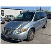 Image 1 : CHRY TOWN & COUNTRY 2005 T-DONATION