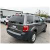 Image 3 : FORD  ESCAPE 2012 SALV T/DONATION