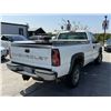 Image 3 : CHEV SILVERADO 2006 T-DONATION