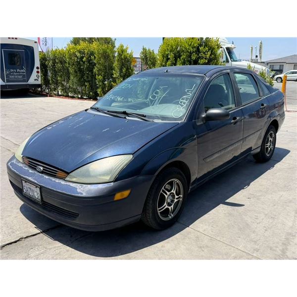 FORD  FOCUS 2004 T-DONATION
