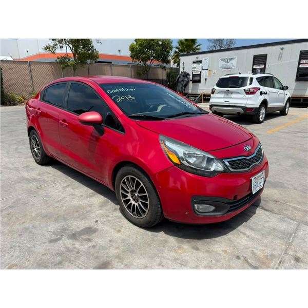 KIA RIO 2013 SALV T/DONATION