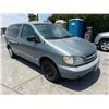 Image 2 : TOYT SIENNA 2000 T-DONATION